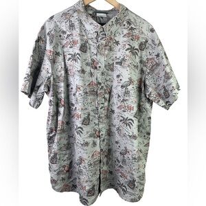 Columbia Men’s Regular Fit Tropical Beach Short Sleeve Button Shirt